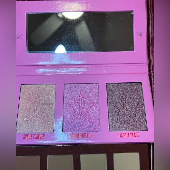 NWOT| (3)Bronzer,Highlighter & Blush Set✨ - Picture 2 of 10